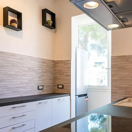 Di Daniele Вилла *